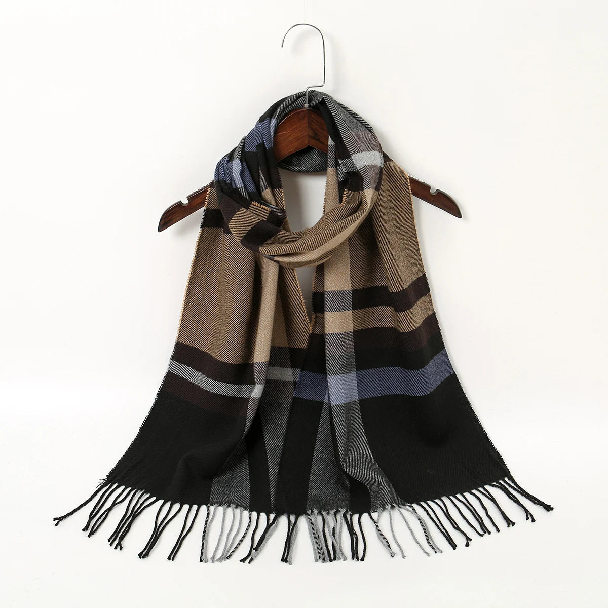 Female Fashion Thin Pashmina Soft and Warmth Outdoor Early Winter Classic Remove Edge Plaid Long Scarf with Tessels Muslim Shawl